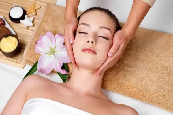 Dịch vụ Massage tận nơi tại Quận 8 giá rẻ nhất TP HCM, phục vụ 24/7 năm 2026 của Massage Pro