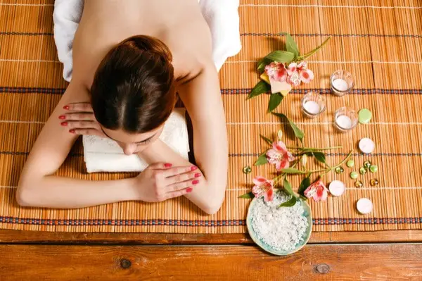 Dịch vụ Massage tận nơi tại Quận 8 giá rẻ nhất TP HCM, phục vụ 24/7 năm 2026 của Massage Pro