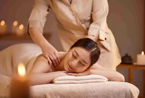 Dịch vụ Massage tận nơi tại Phú Nhuận giá rẻ nhất TP HCM, phục vụ 24/7 năm 2026 của  Massage Pro