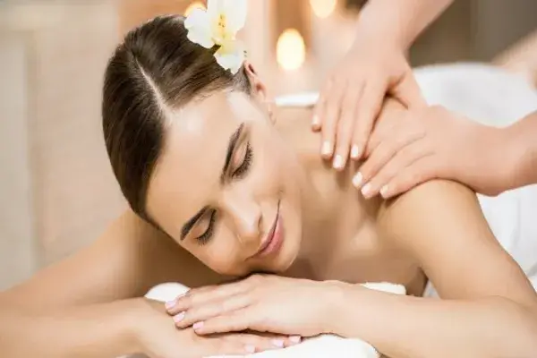 Dịch vụ Massage tận nơi tại Đà Nẵng giá rẻ nhất, phục vụ 24/7 năm 2026 của Massage Pro