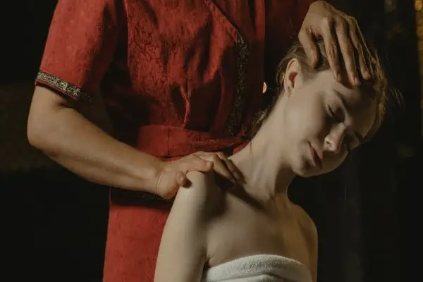 Dịch vụ Massage tận nơi tại TP HCM giá rẻ nhất, phục vụ 24/7 năm 2026 của Massage Pro