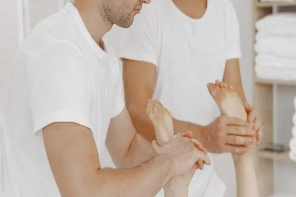 Địa chỉ Massage khách sạn tại Quận 4 giá rẻ, phục vụ 24/7 , nhiều ưu đãi 2026 của Massage Pro