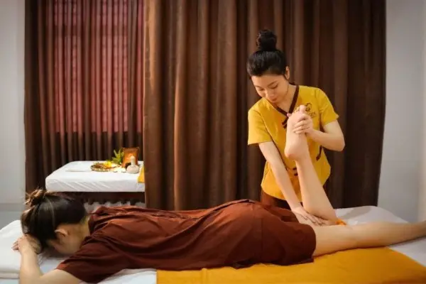 Dịch vụ Massage bấm huyệt tại quận Hoàn Kiếm giá rẻ phục vụ tận nơi 24/7 theo yêu cầu của Massage Pro