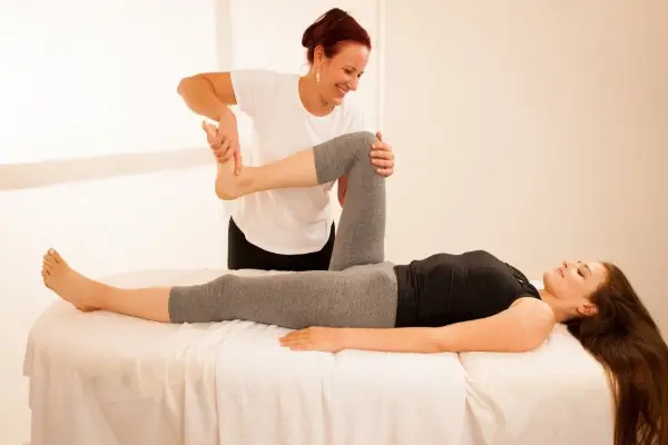 Dịch vụ Massage bấm huyệt tại quận Hai Bà Trưng giá rẻ phục vụ tận nơi 24/7 theo yêu cầu của Massage Pro