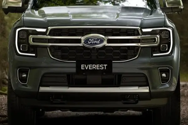 Everest Titanium NEW 2.0 AT 4x2 - Ford Miền Nam