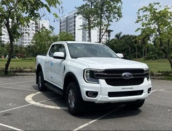 Đánh giá chi tiết Ford XLS 2026 chính xác nhất tại Ford Phạm Văn Đồng - Ford An Đô - Ford Miền Bắc