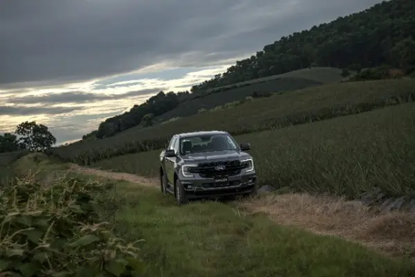 Ford Ranger XLS 2026 Có Gì Mới? Toàn Bộ Nâng Cấp Đáng Giá