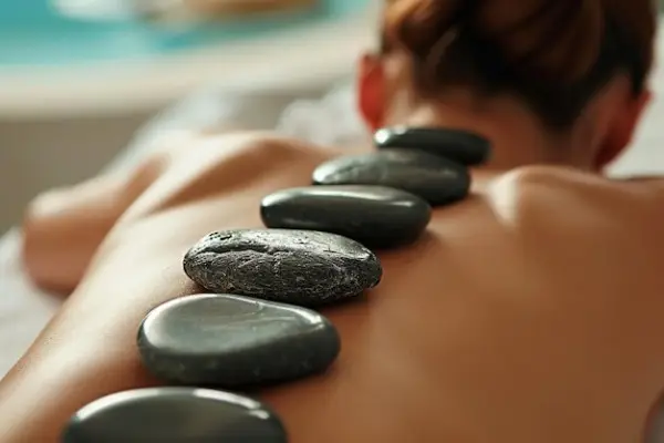 Dịch vụ Massage Nhật Bản tại quận  Tân Phú giá rẻ phục vụ tận nơi theo yêu cầu của Massage Pro