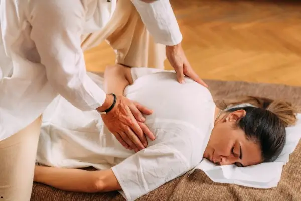 Massage Nhật Bản
