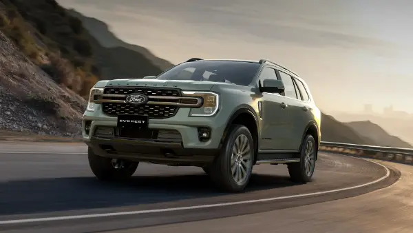 Ford Everest Platinum+ 2026 Máy Xăng 2.3L | Giá Tốt – Hà Thành Ford