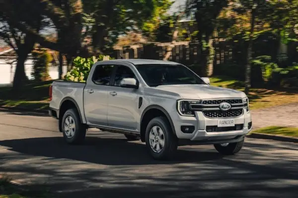 Ford Ranger XLS 4x2: Khả năng Off-Road ấn tượng bậc nhất 2026 tại Ford Phạm Văn Đồng - Ford Hà Nội