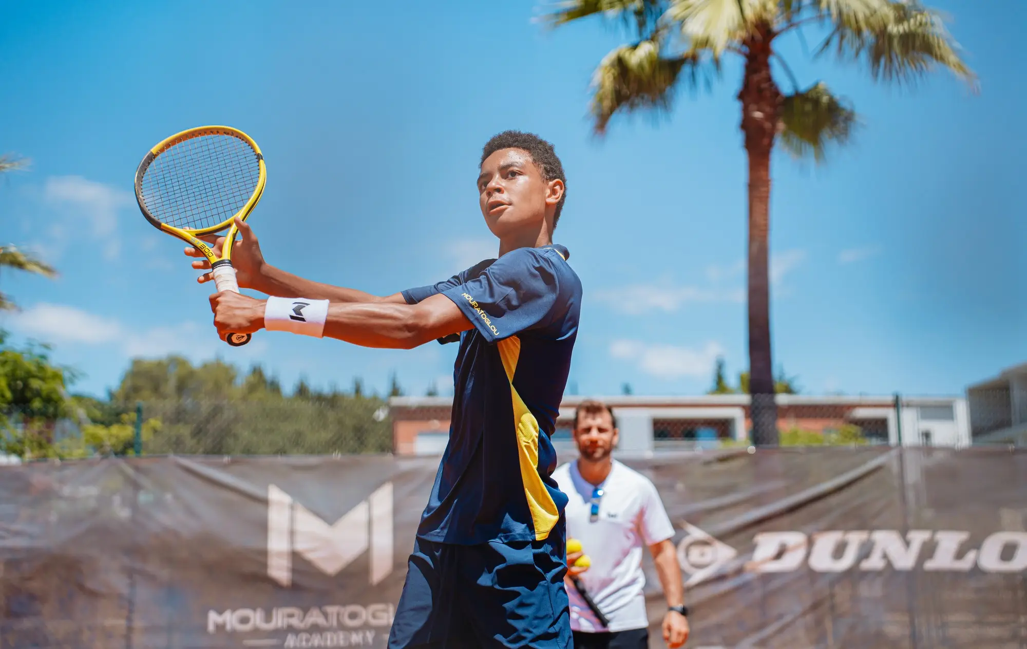 Standard Backhand Volley Tennis Technique for Beginners 2 jpg 6a79f4d83b5cf