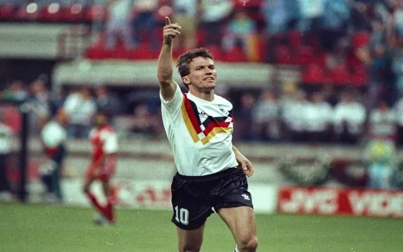 7 Legendary Defensive Midfielders Who Made Football History 2 jpg 6ac25cb66362d
