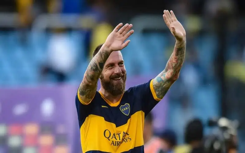7 Legendary Defensive Midfielders Who Made Football History 4 jpg 6ac25cb66387f