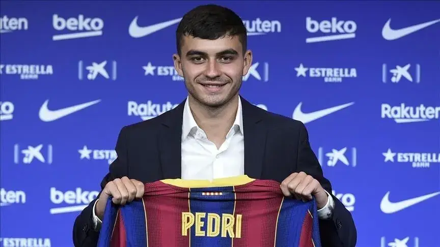 Biography of Player Pedri: The tempo-setting machine of Spain 2 png 6a4b271db62a4