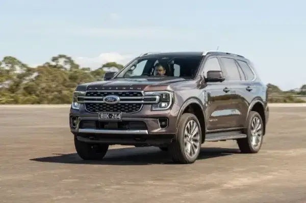 Xe có cấu tạo platinum giá bao nhiêu? Giới thiệu một số mẫu xe Ford Platium tại Ford Hải Dương - Ford Hải Dương